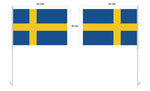 Svensk bilflagga 45×30 cm på stång, perfekt för husbil och camping på semesterresan.